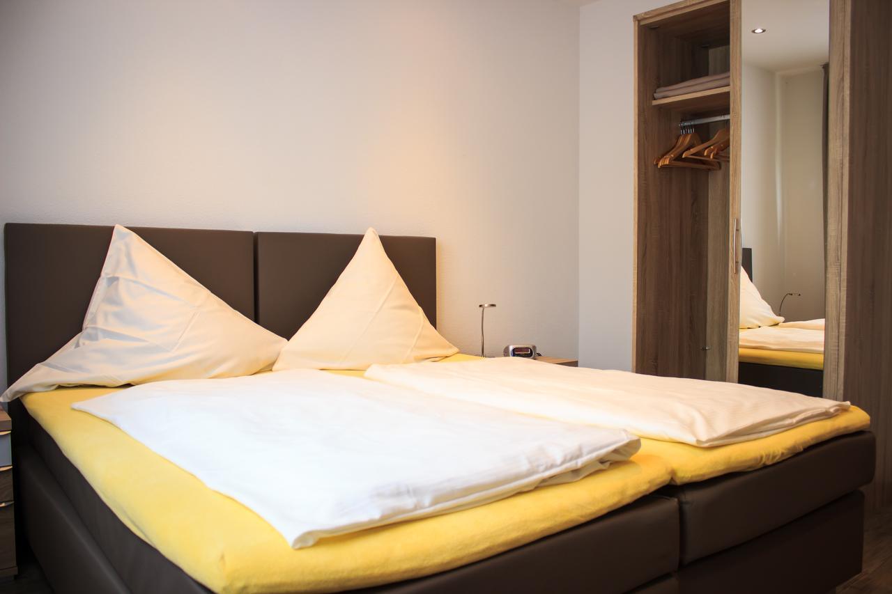Hotel Zur Bruecke Senheim Buitenkant foto