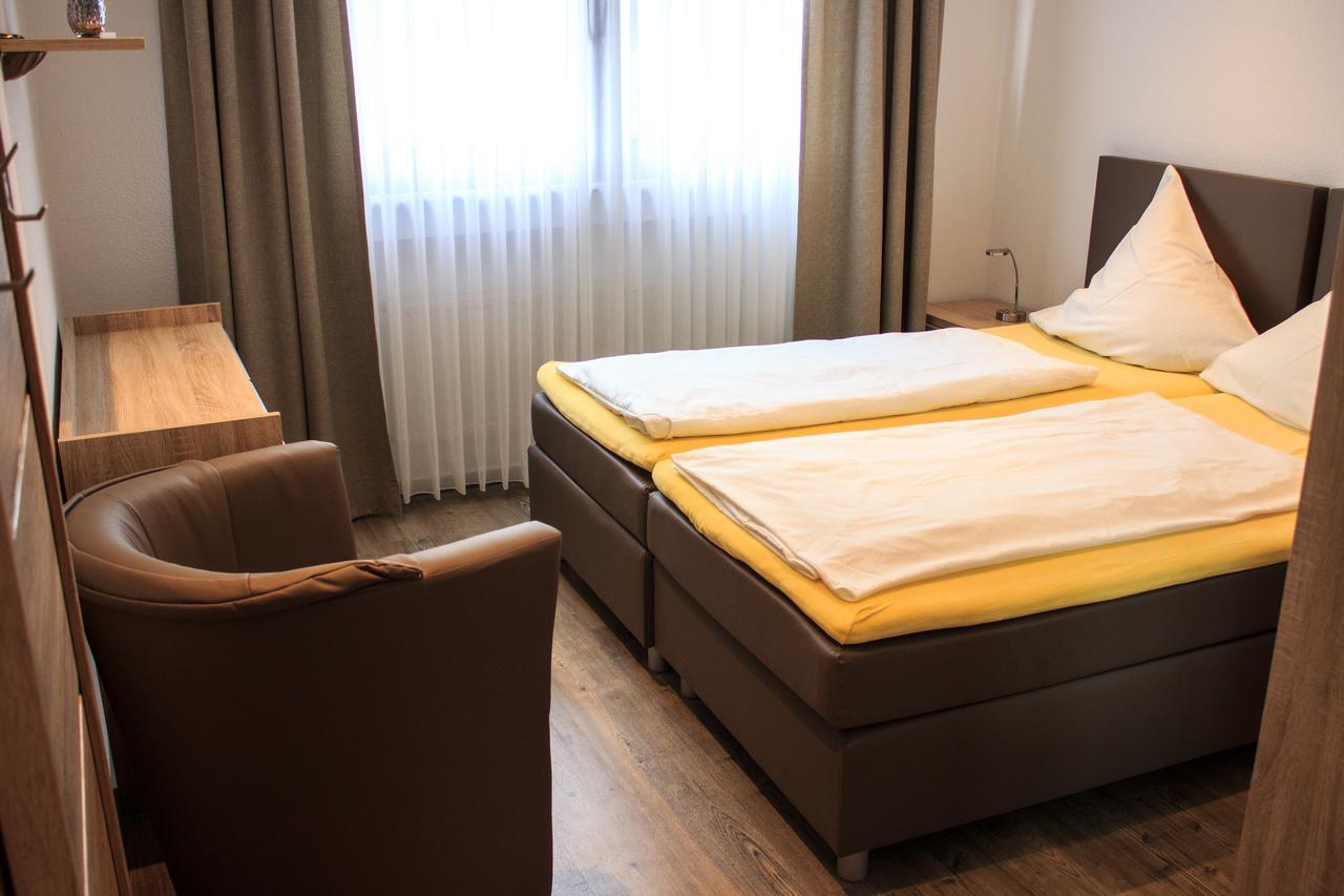 Hotel Zur Bruecke Senheim Buitenkant foto