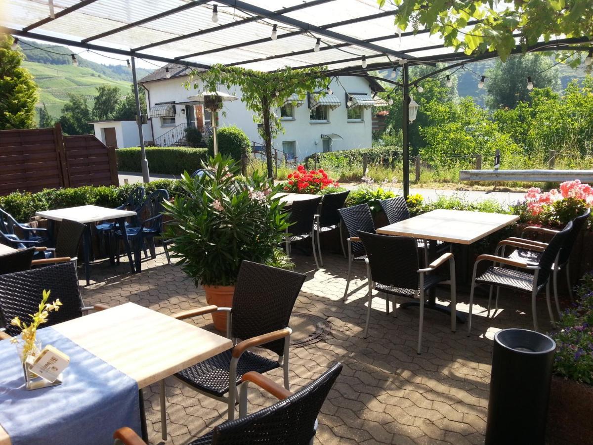 Hotel Zur Bruecke Senheim Buitenkant foto